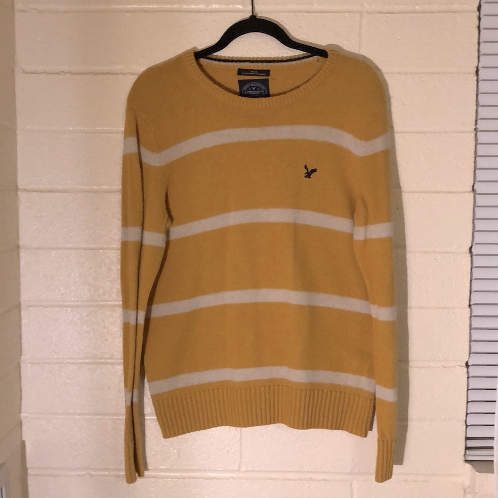 American eagle sweater